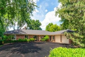 Photo of 2432 Federal Court Long Grove IL 60047
