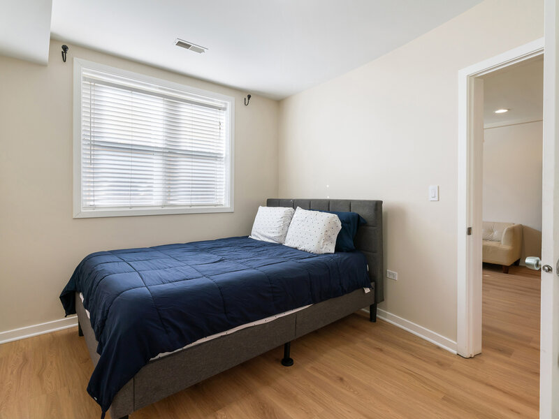 1655 N Fairfield Avenue Chicago IL 60647