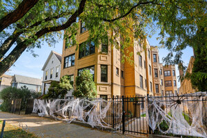 Photo of 1655 N Fairfield Avenue Chicago IL 60647 Unit 102
