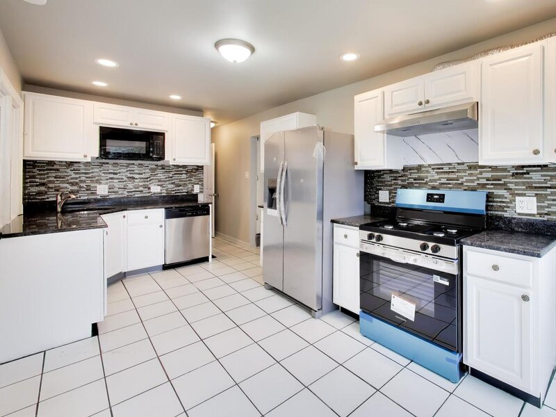 4458 Oak Park Avenue Stickney IL 60402
