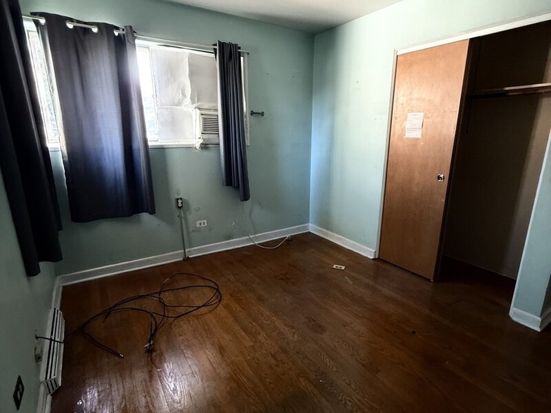9025 N Greenwood Avenue Niles IL 60714