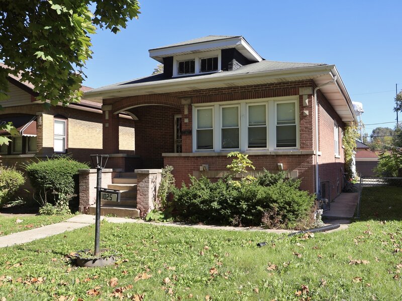 1025 Orchard Avenue Maywood IL 60153