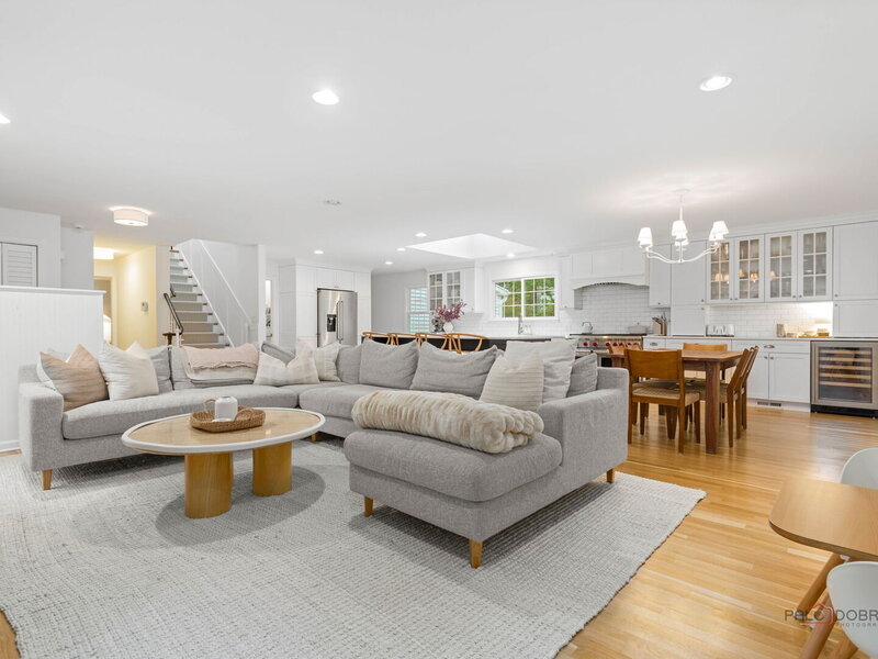 10 E Louis Avenue Lake Forest IL 60045