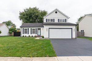 Photo of 28 Dennison Drive Glendale Heights IL 60139
