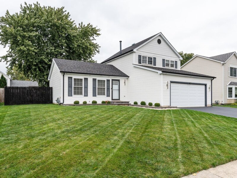 28 Dennison Drive Glendale Heights IL 60139