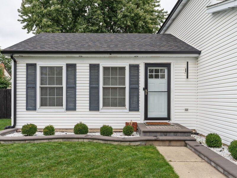 28 Dennison Drive Glendale Heights IL 60139