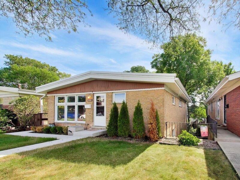 9039 Niles Center Road Skokie IL 60076