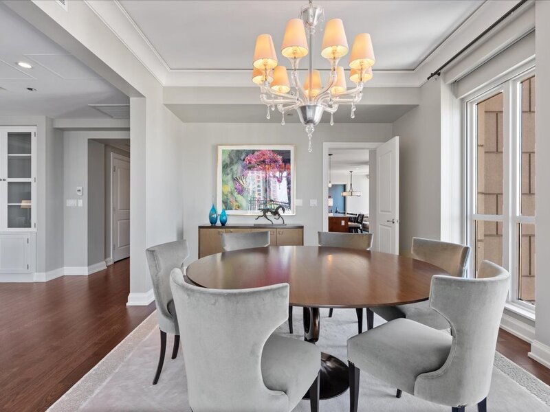 11 E Walton Street Chicago IL 60611