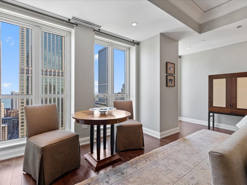 11 E Walton Street Chicago IL 60611