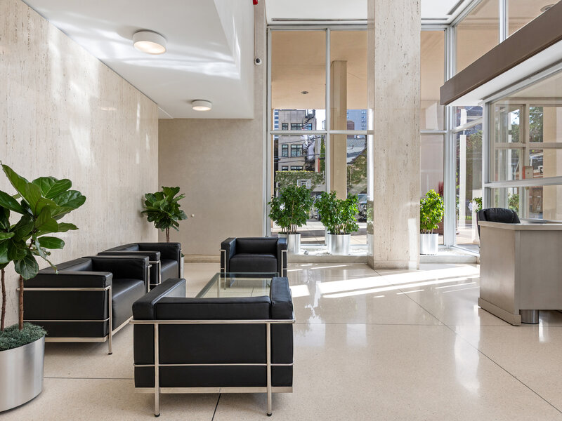 70 W Burton Place Chicago IL 60610