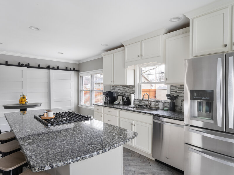 1309 Elmore Avenue Bettendorf IA 52722
