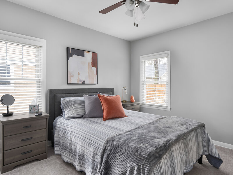 1309 Elmore Avenue Bettendorf IA 52722