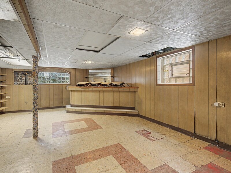 8345 S Perry Avenue Chicago IL 60619