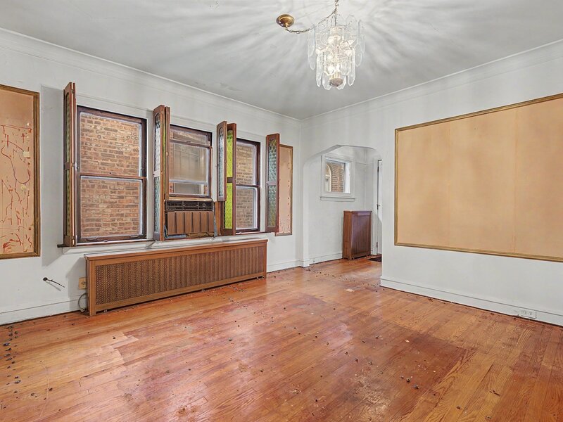 8345 S Perry Avenue Chicago IL 60619