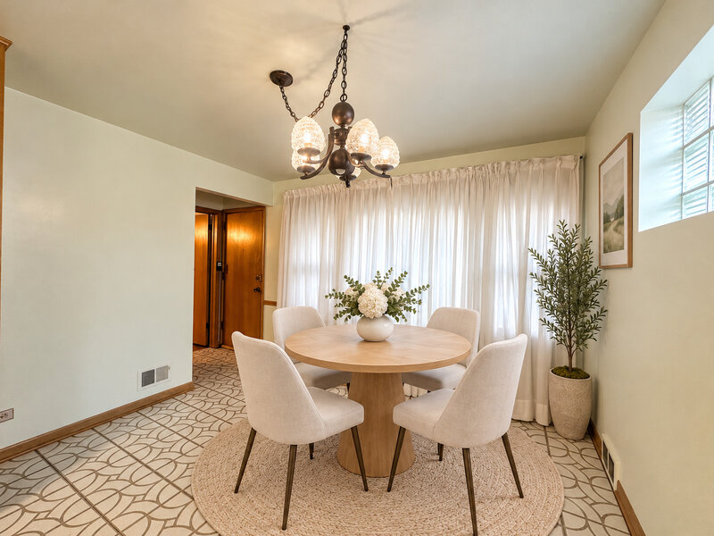 10912 S Longwood Drive Chicago IL 60643