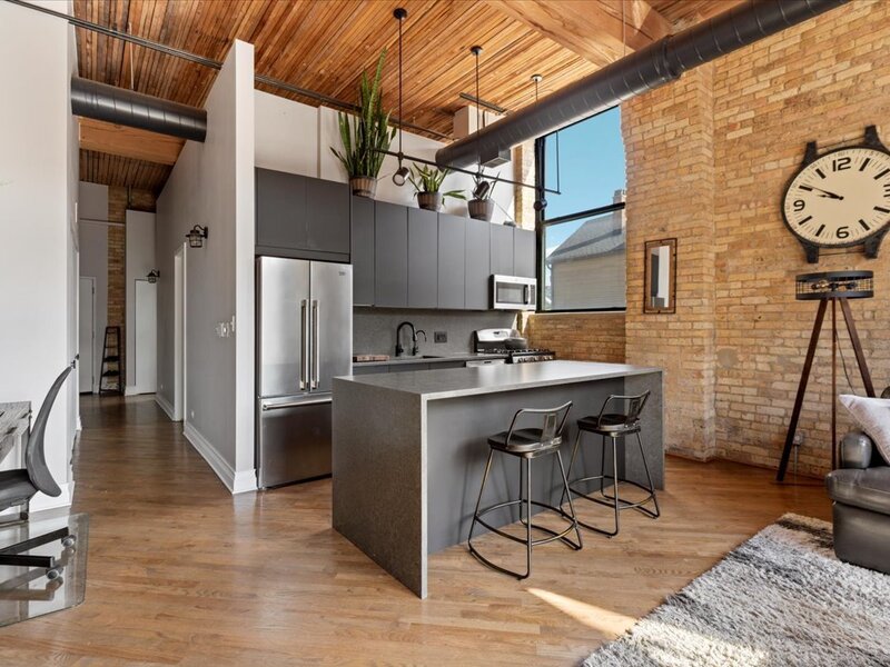 2654 W Medill Avenue Chicago IL 60647