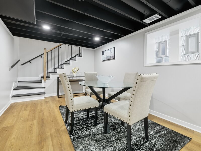 10735 S Prospect Avenue Chicago IL 60643