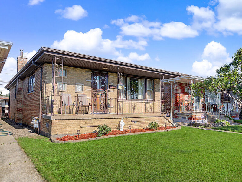 11543 S Ewing Avenue Chicago IL 60617