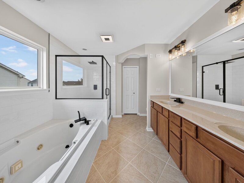 16055 Selfridge Circle Plainfield IL 60586