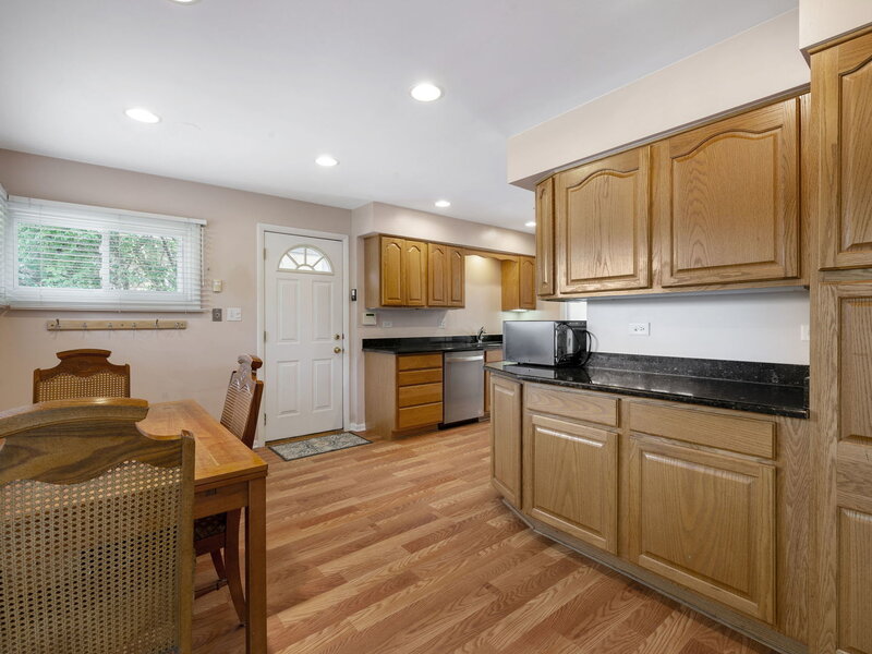 146 Millbrook Lane Wilmette IL 60091
