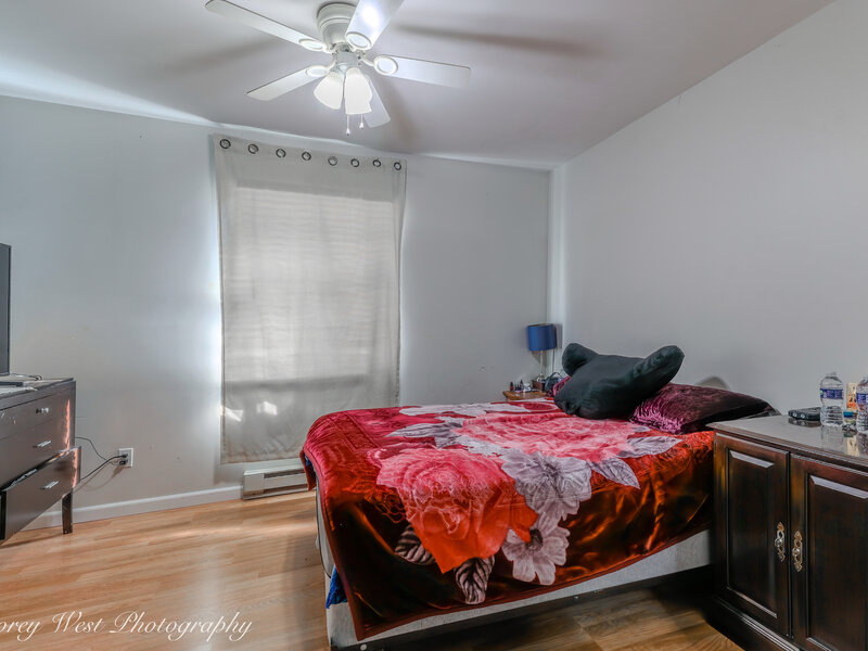 607 N 9th Street Dekalb IL 60115