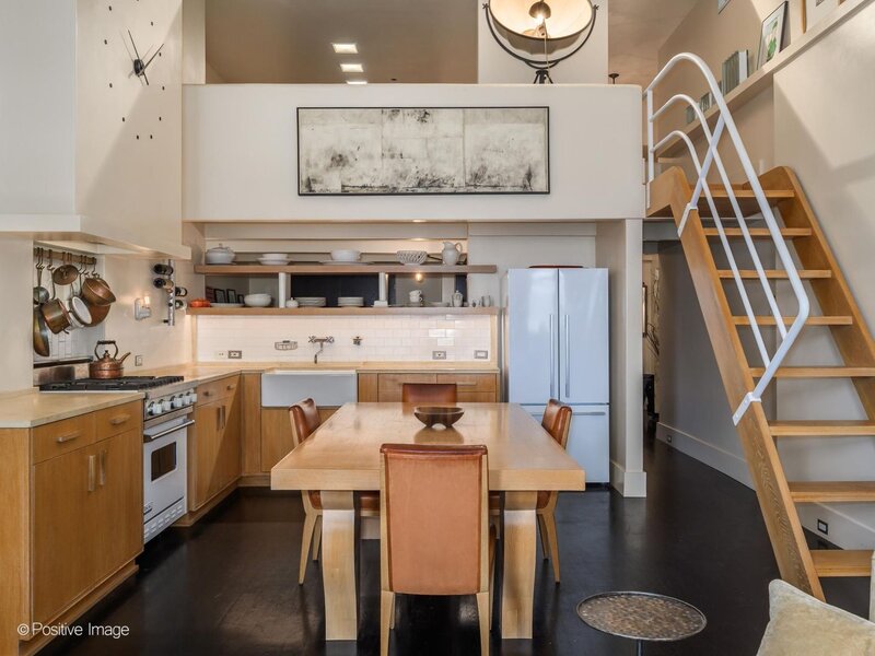 758 N Larrabee Street Chicago IL 60654