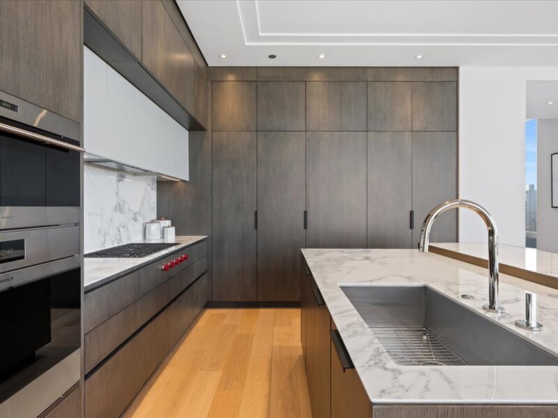 14 W Superior Street Chicago IL 60654
