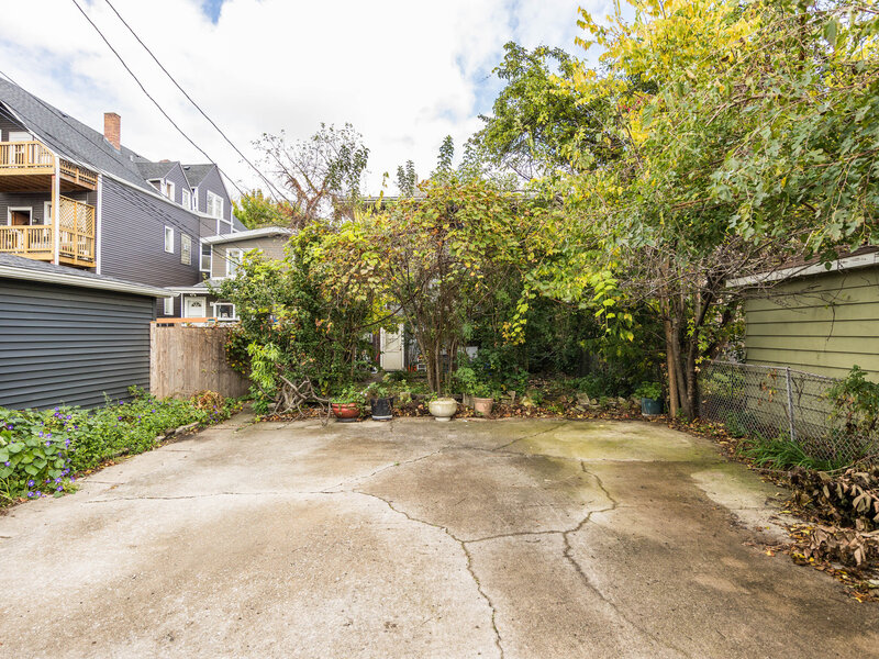 4726 N Maplewood Avenue Chicago IL 60625