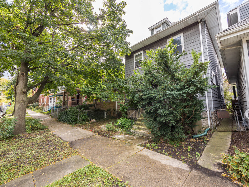 4726 N Maplewood Avenue Chicago IL 60625