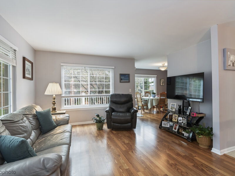 190 Lucerne Court Wheeling IL 60090