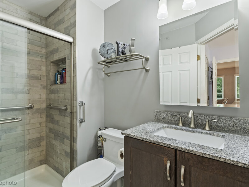 190 Lucerne Court Wheeling IL 60090