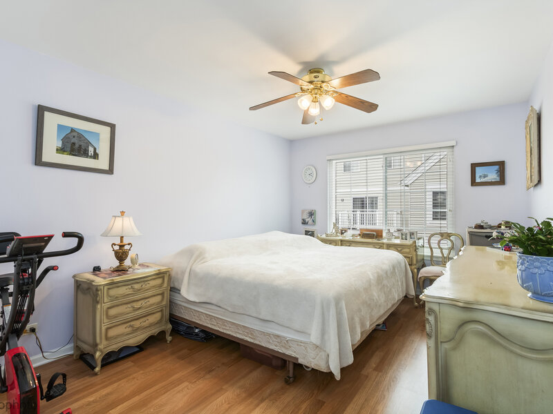 190 Lucerne Court Wheeling IL 60090