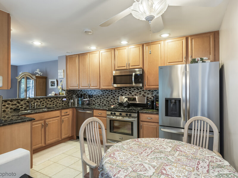 190 Lucerne Court Wheeling IL 60090