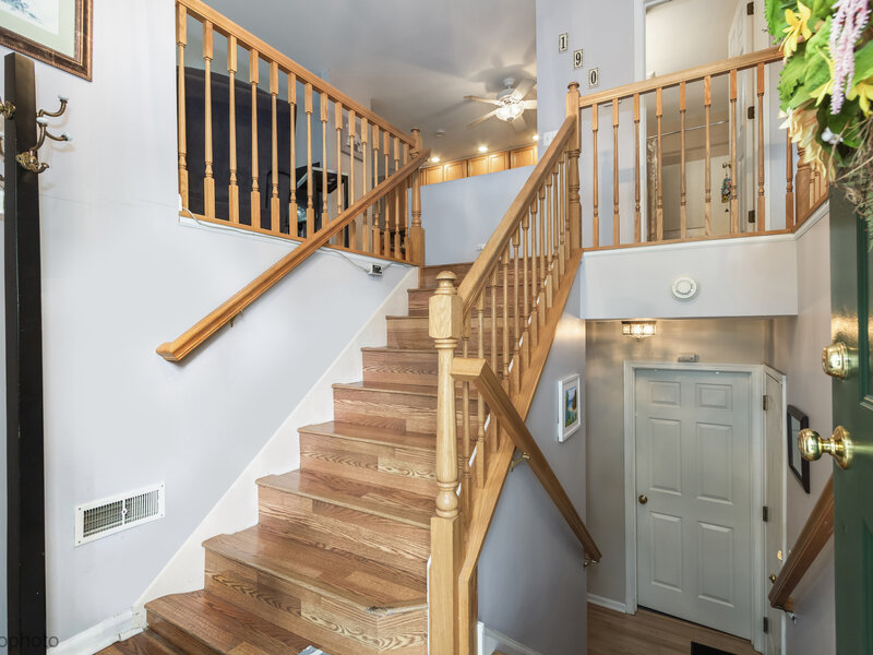 190 Lucerne Court Wheeling IL 60090