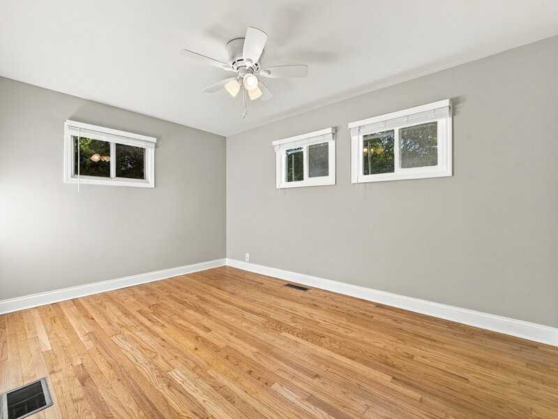 502 S 3rd Street West Dundee IL 60118
