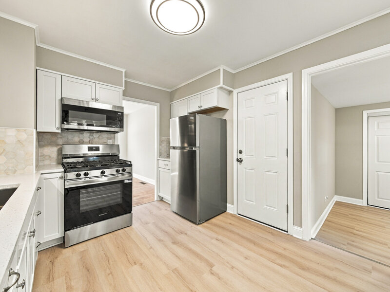 502 S 3rd Street West Dundee IL 60118