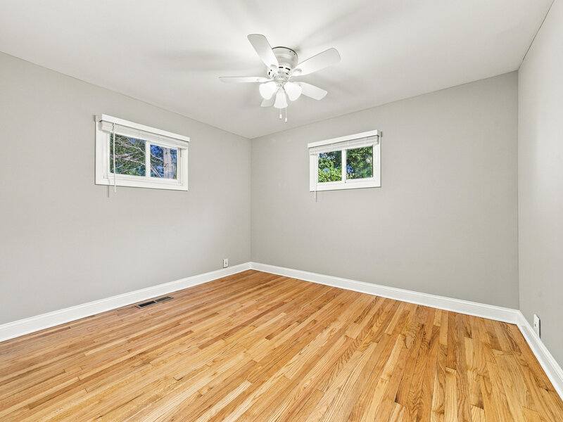 502 S 3rd Street West Dundee IL 60118