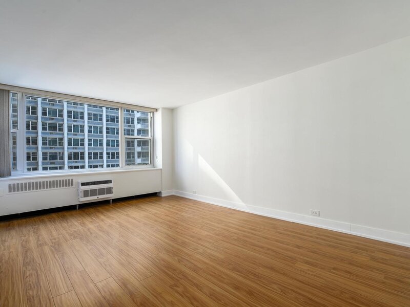 4250 N Marine Drive Chicago IL 60613