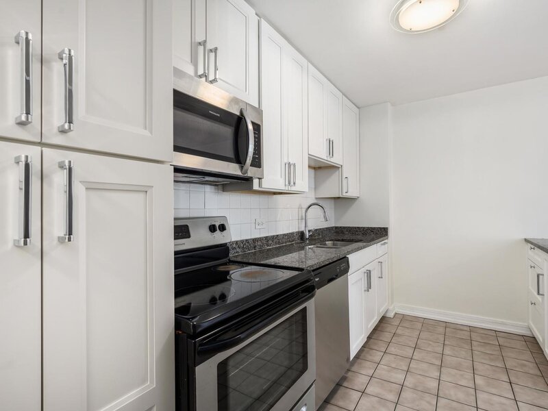 4250 N Marine Drive Chicago IL 60613