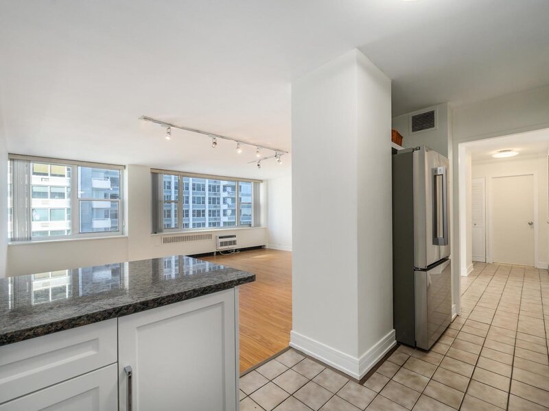 4250 N Marine Drive Chicago IL 60613