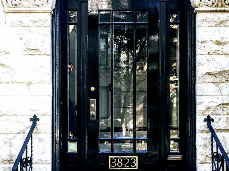 3823 N Alta Vista Terrace Chicago IL 60613