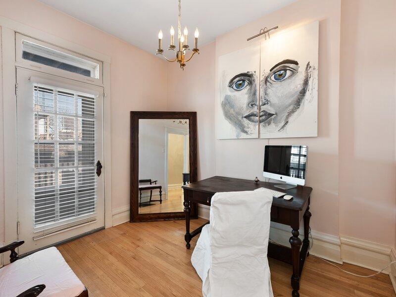 3823 N Alta Vista Terrace Chicago IL 60613