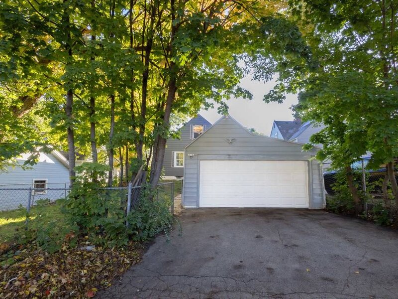 718 N Central Avenue Rockford IL 61101