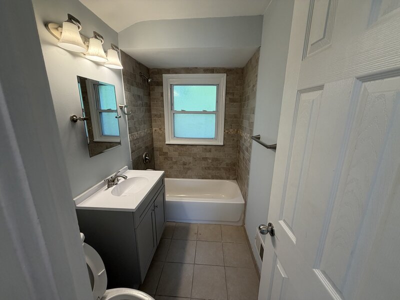 2154 E 97th Place Chicago IL 60617