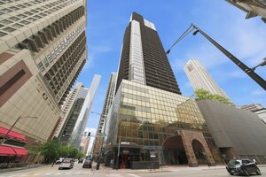Photo of 10 E Ontario Street Chicago IL 60611 Unit 2003