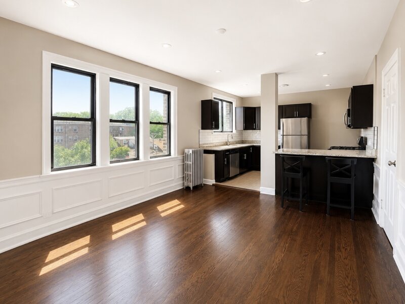 5653 N Spaulding Avenue Chicago IL 60659