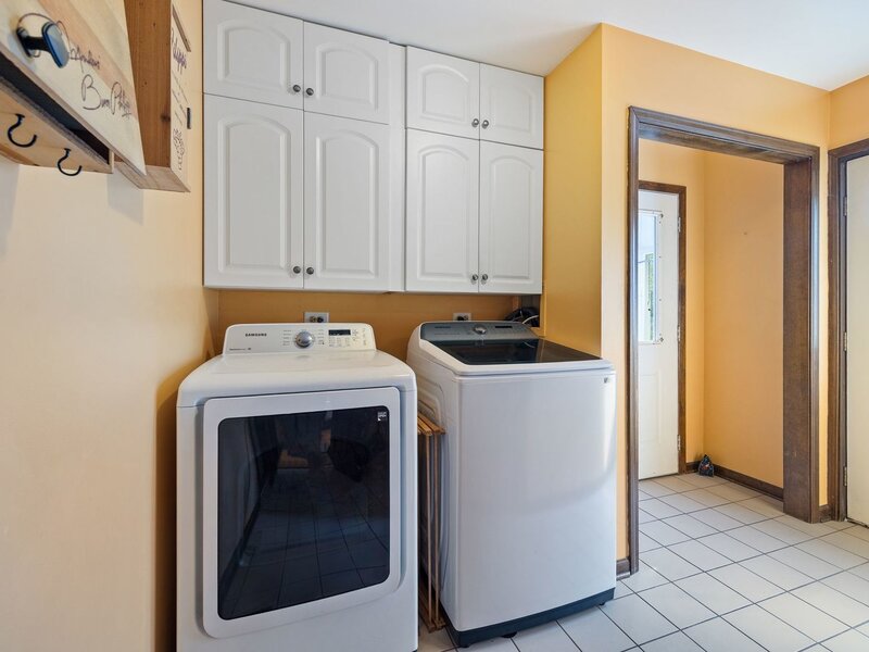 1628 Trent Avenue Naperville IL 60563