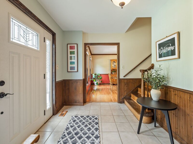 1628 Trent Avenue Naperville IL 60563