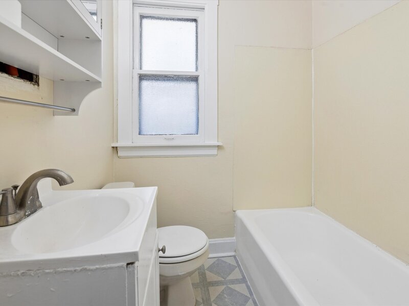5245 W Carmen Avenue Chicago IL 60630