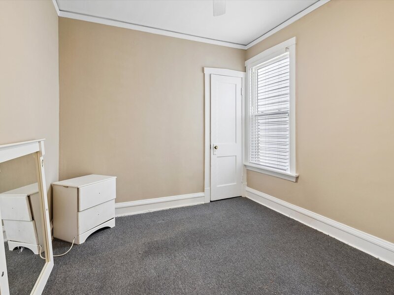 5245 W Carmen Avenue Chicago IL 60630